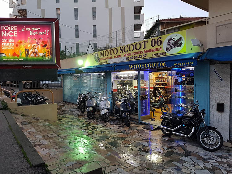 Garage moto Juan-les-Pins